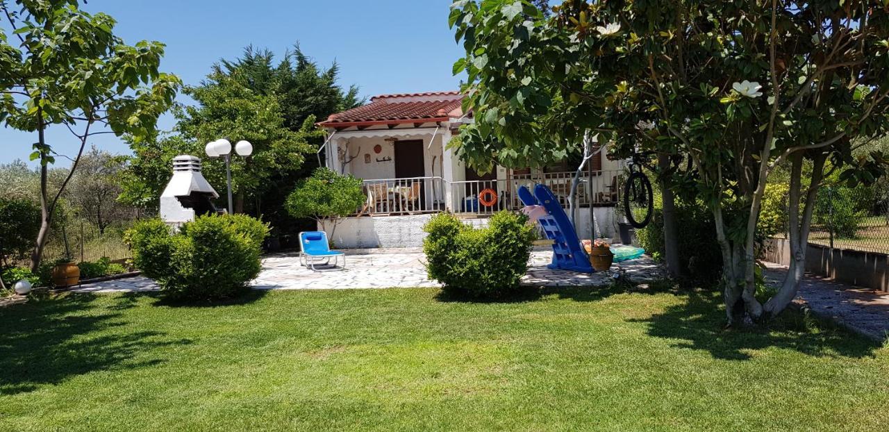 Villa Country House By The Sea !!! à Karavómilos Extérieur photo