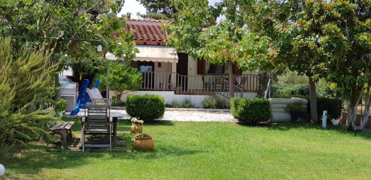 Villa Country House By The Sea !!! à Karavómilos Extérieur photo