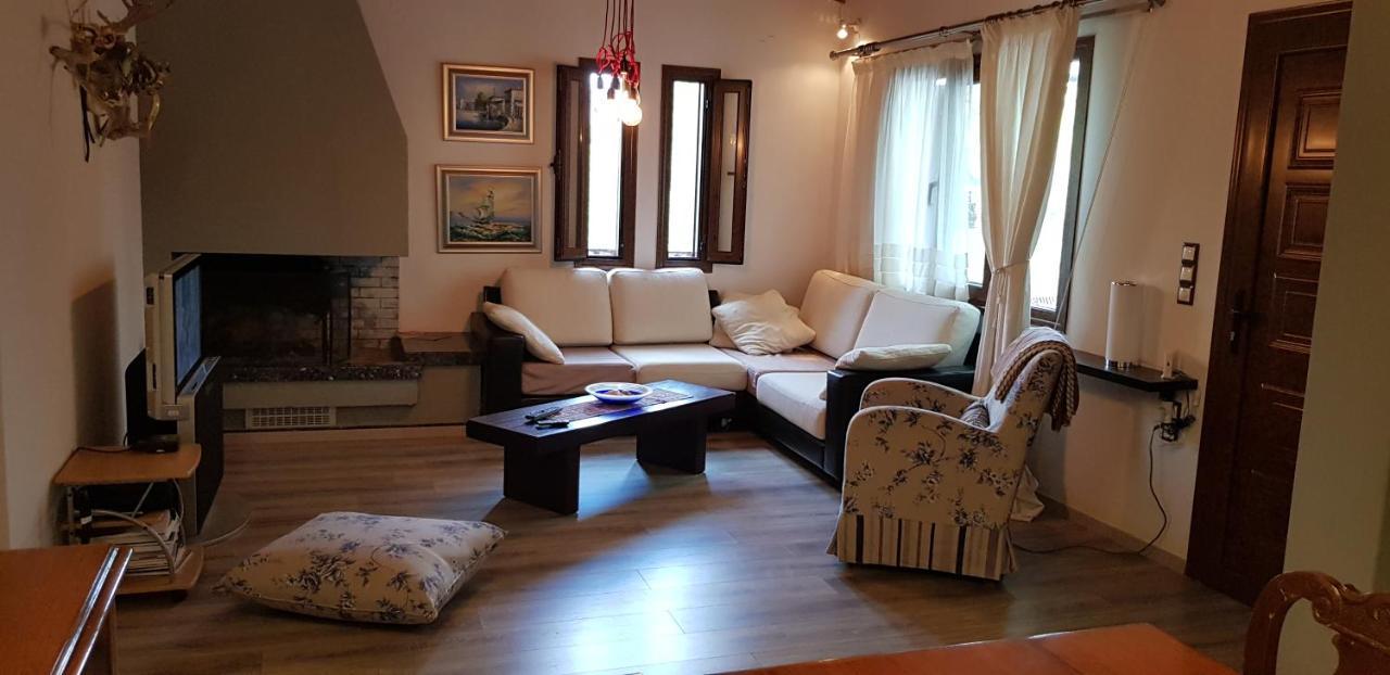 Villa Country House By The Sea !!! à Karavómilos Extérieur photo